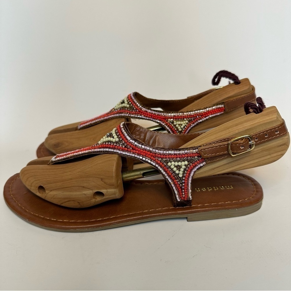 Steve Madden Girl Womens 8.5M Faux Leather Beaded Back strap Thong Sandals Boho - Picture 15 of 16